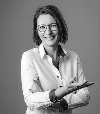 Eszter Stampel